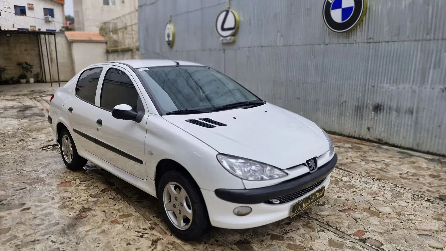 پژو ۲۰۶ sd v8 مدل ۹۷|خودرو سواری و وانت|لاهیجان, گلستان|دیوار