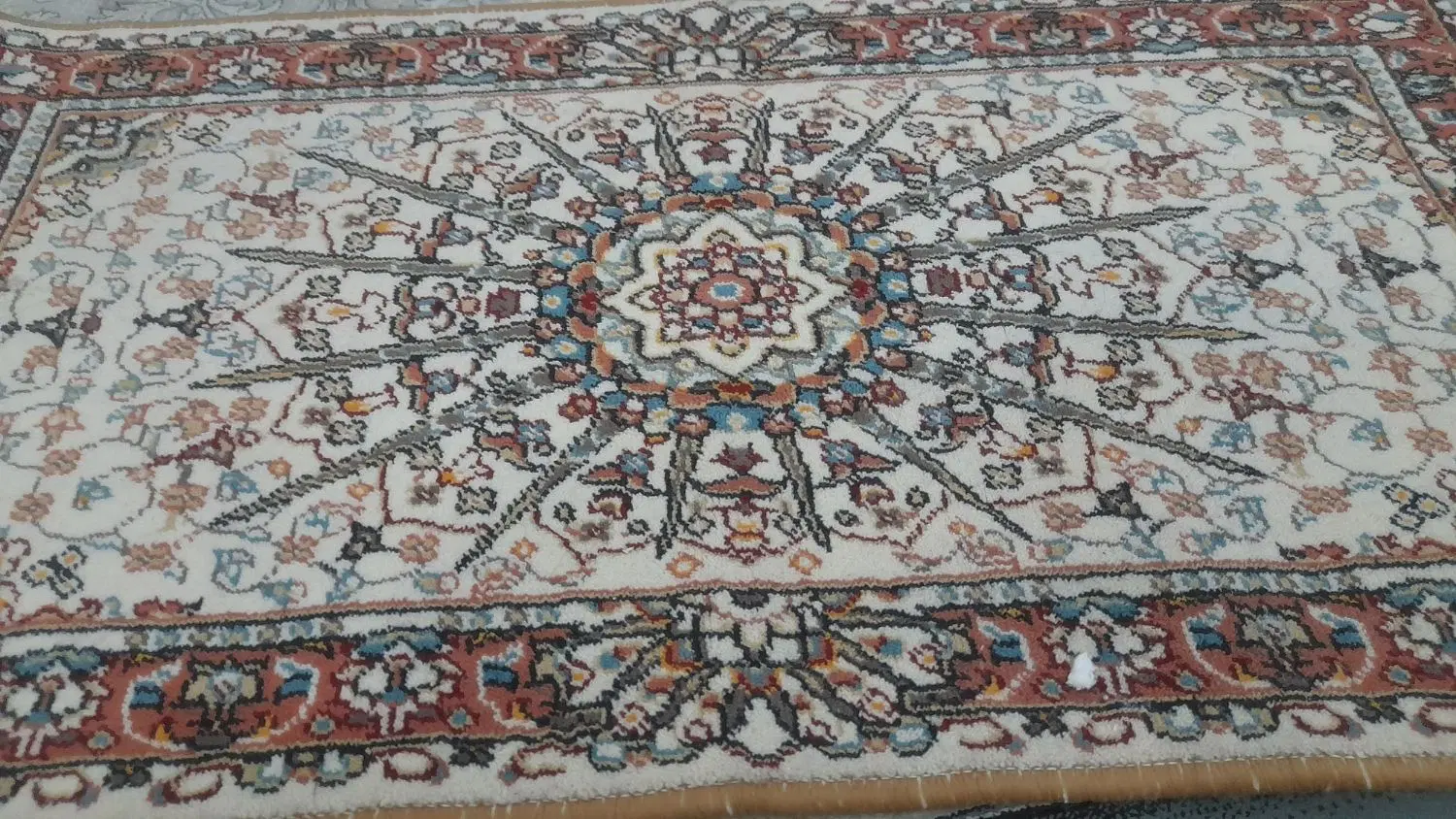پادری|پادری|بهارستان, |دیوار