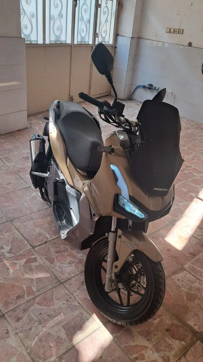adv150|موتورسیکلت|رشت, استقامت ۲|دیوار