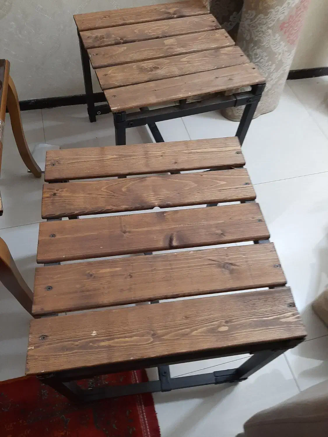 ۳ عدد میز|کتابخانه، شلف، قفسه‌های دیواری|فردیس, ثابتی|دیوار