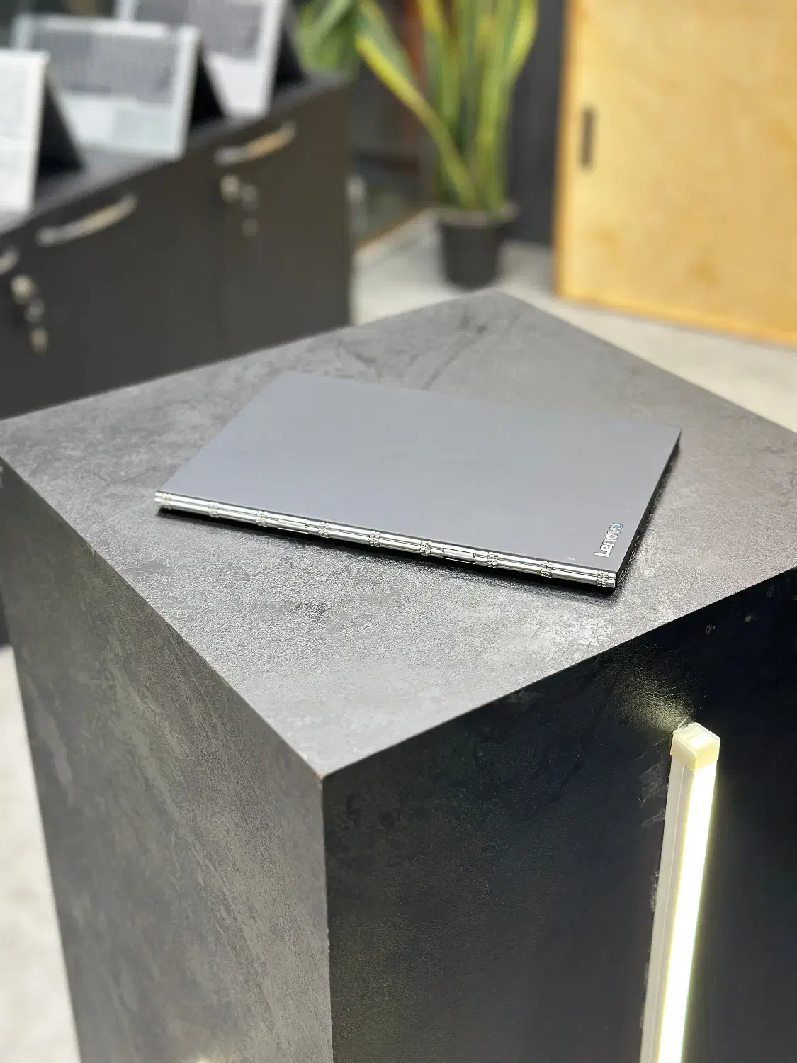 تبلت Lenonvo Yoga book|تبلت|تهران, فلسطین (میدان انقلاب)|دیوار