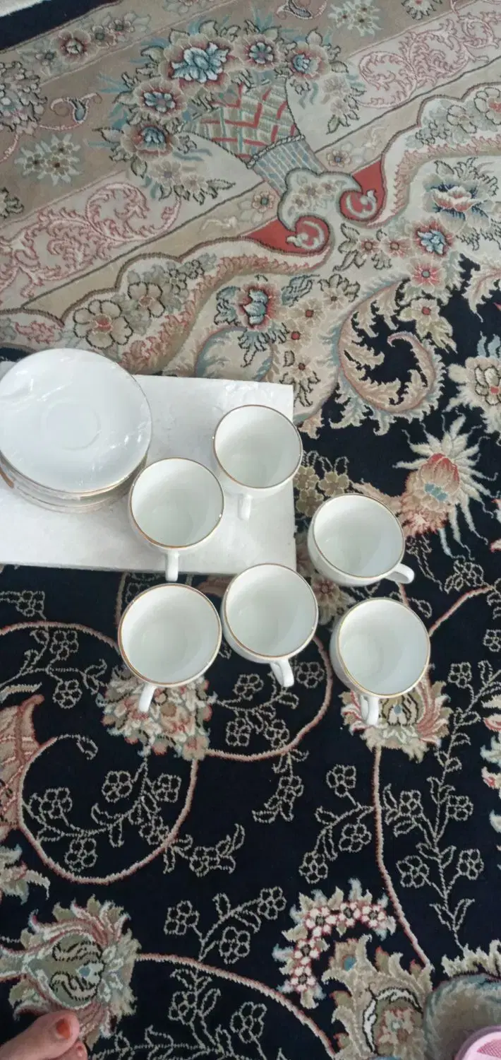 فنجون|ظروف سرو و پذیرایی|اراک, |دیوار