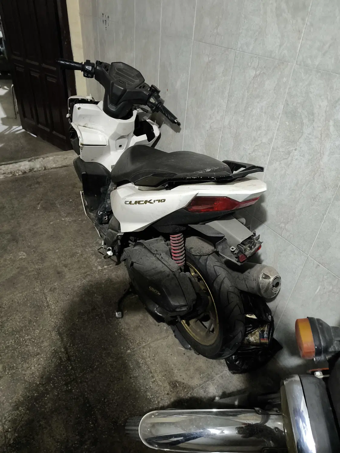 click 160 vario|موتورسیکلت|تهران, ائمه اطهار|دیوار