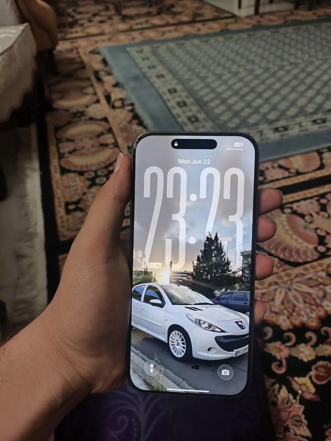 iphone 16 pro max|موبایل|اندیشه, اندیشه فاز ۳|دیوار
