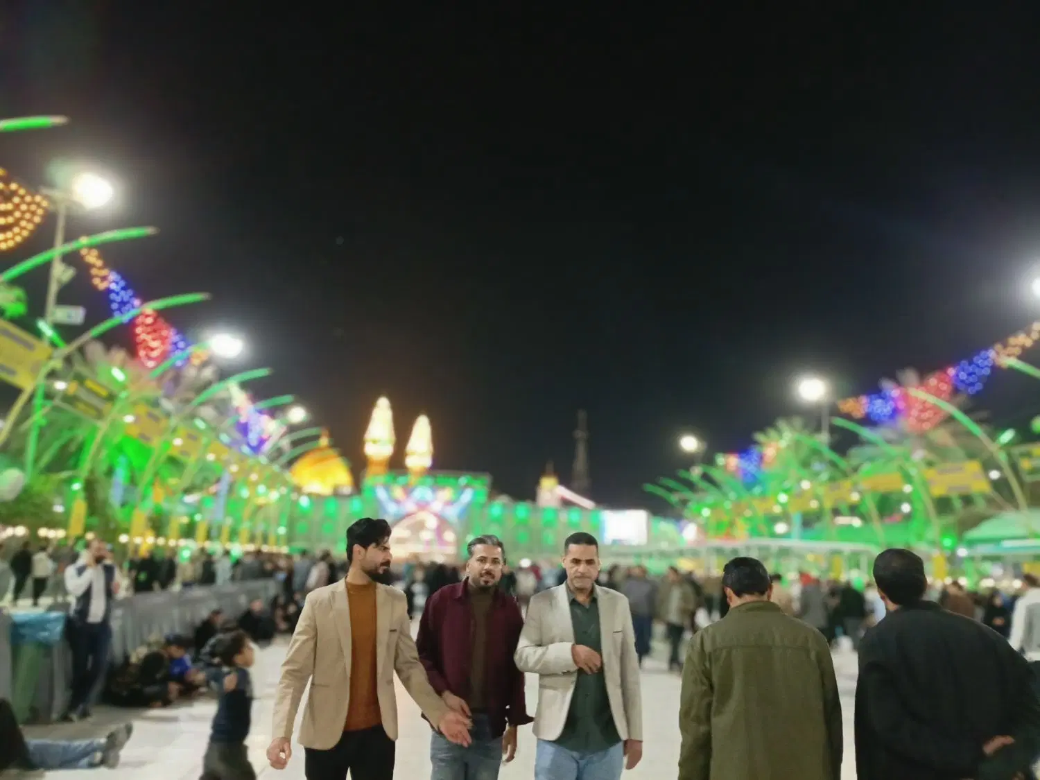 ...|تور و چارتر|مشهد, کوی ولیعصر|دیوار