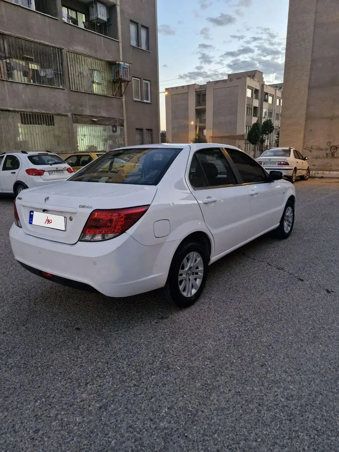 دنا ۹۸|خودرو سواری و وانت|قزوین, |دیوار