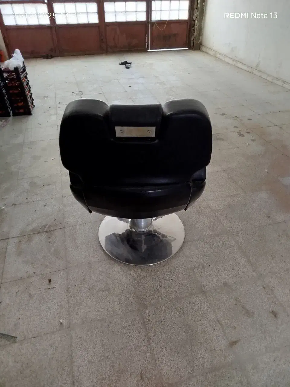 صندلی اصلاح|آرایشگاه و سالن‌های زیبایی|قوچان, |دیوار