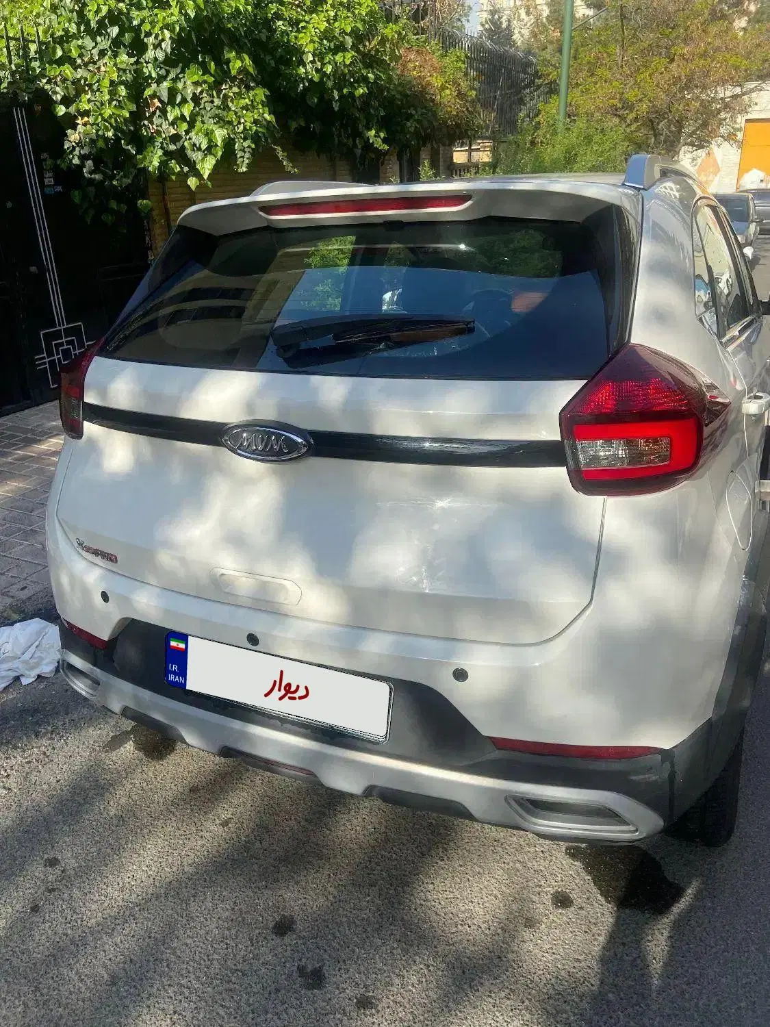 x22 pro|خودرو سواری و وانت|تهران, درختی|دیوار