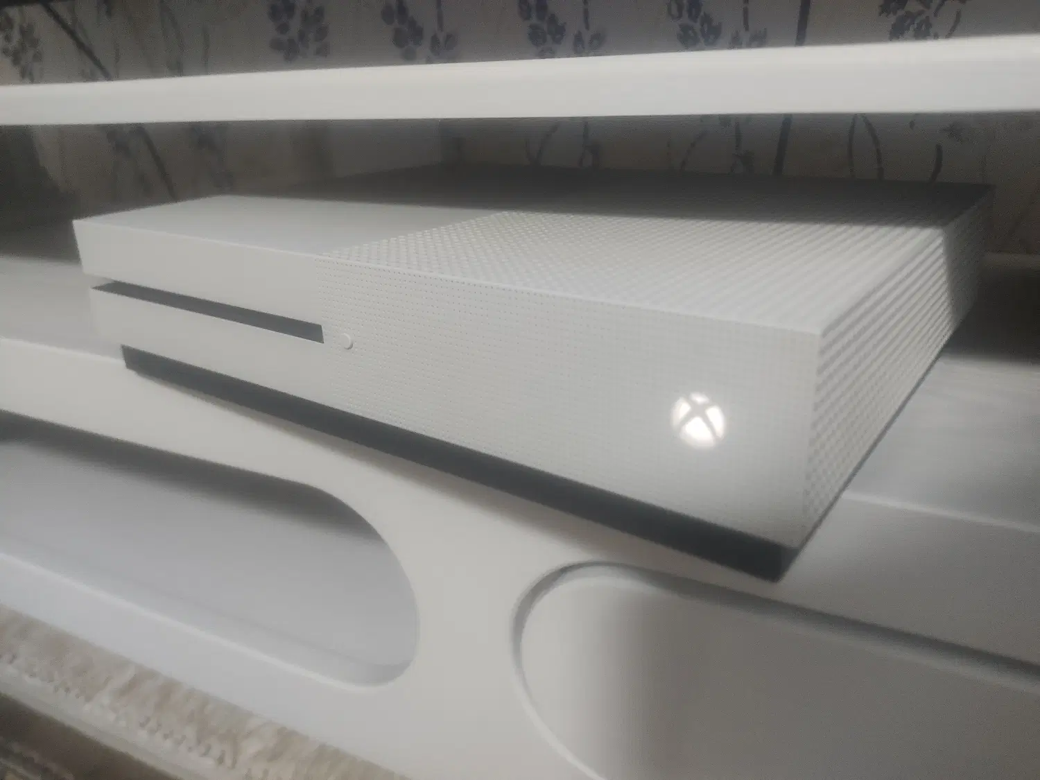 Xbox one s 1T|کنسول، بازی ویدئویی و آنلاین|کرمانشاه, |دیوار