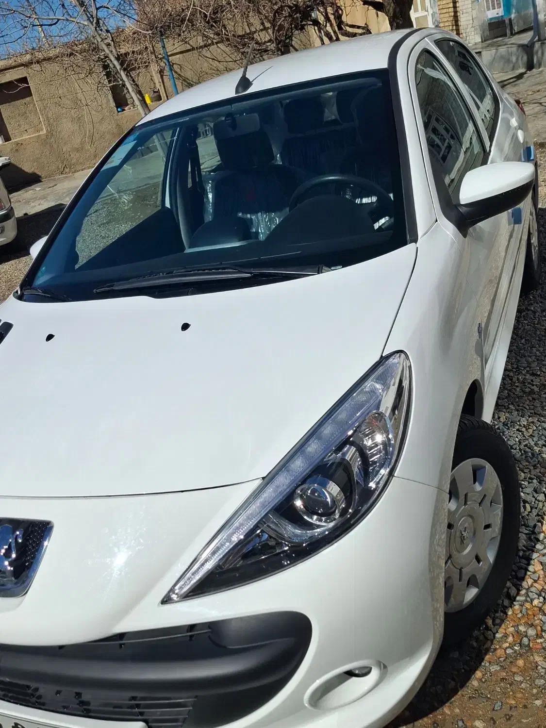 ۲۰۷ خشک ۴۰۱|خودرو سواری و وانت|همدان, |دیوار