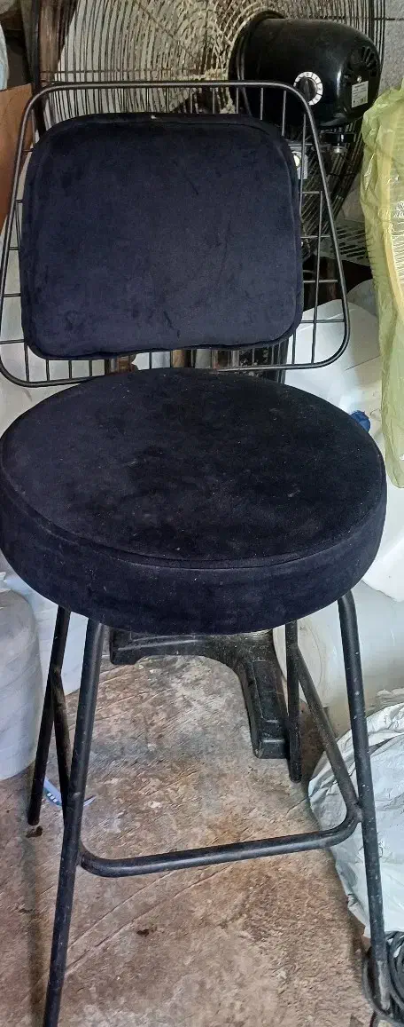 جنس فلز|صندلی و نیمکت|رشت, دباغیان|دیوار