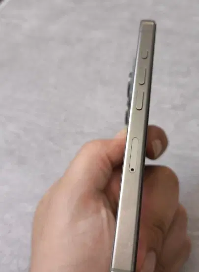 iPhone 15 Pro|موبایل|کوهدشت, |دیوار