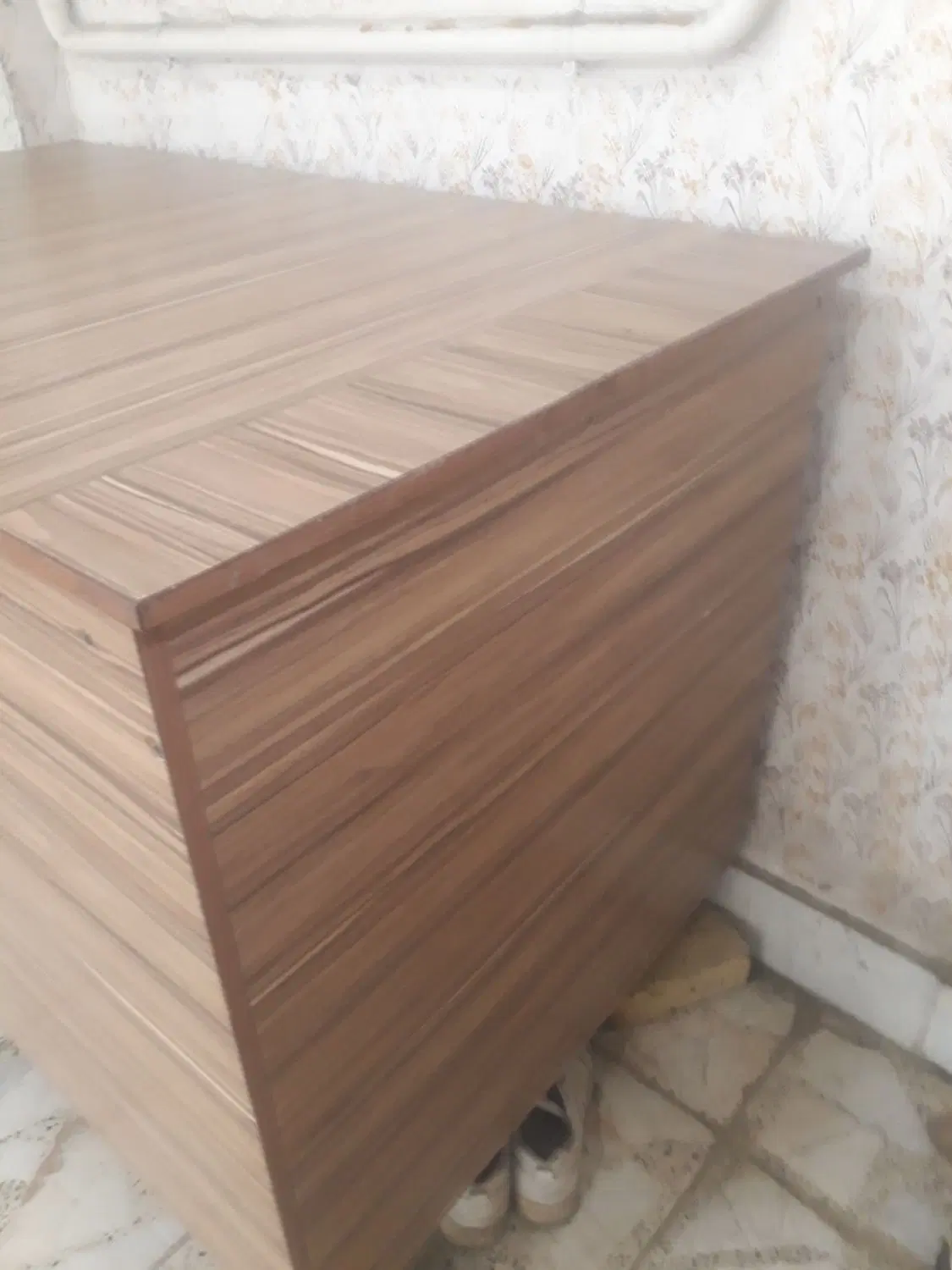 میز برش|لوازم خیاطی و بافتنی|رشت, جماران|دیوار