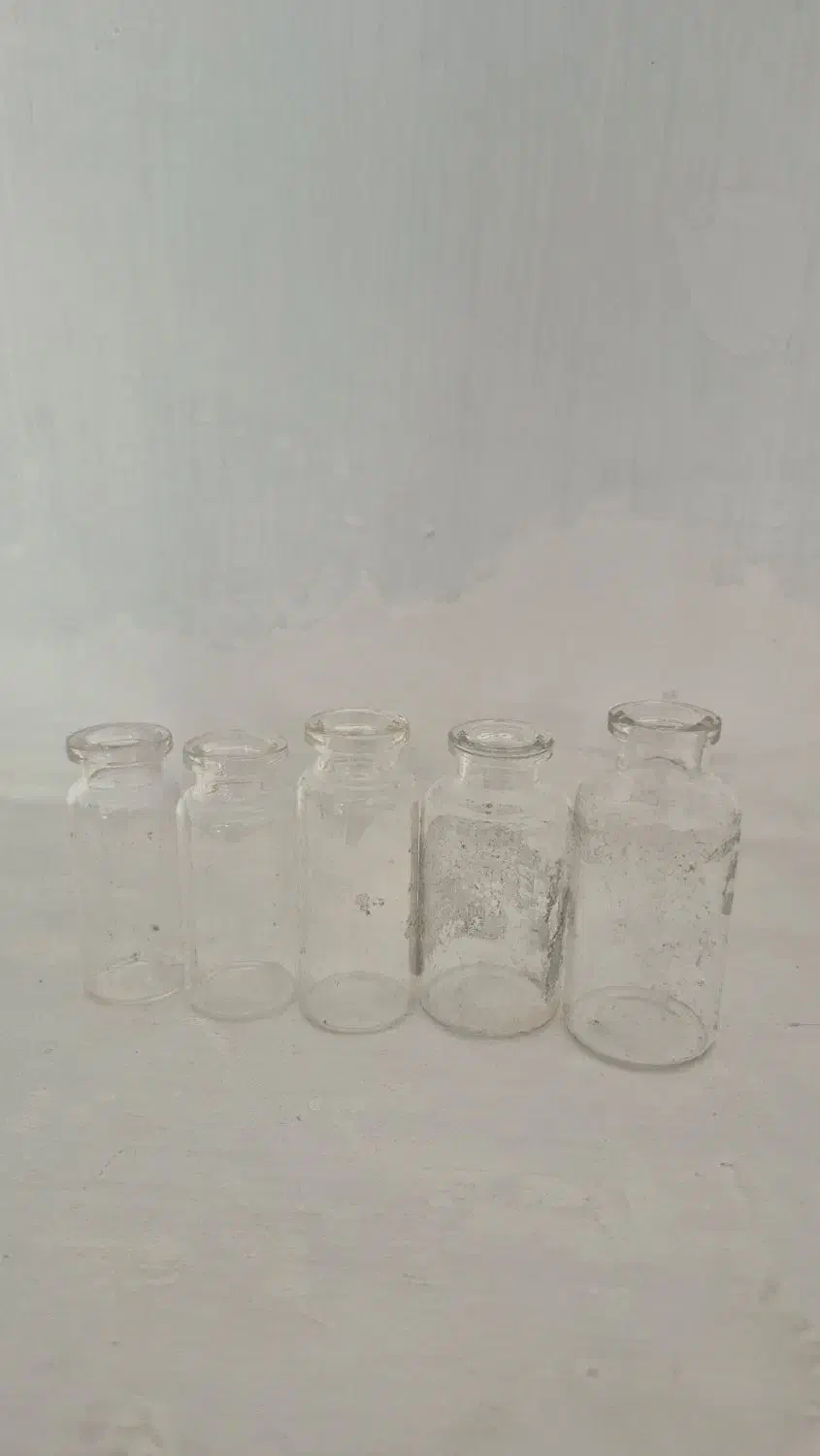 شیشه کوچک ویال|صنایع دستی و سایر لوازم تزئینی|شیراز, زند|دیوار