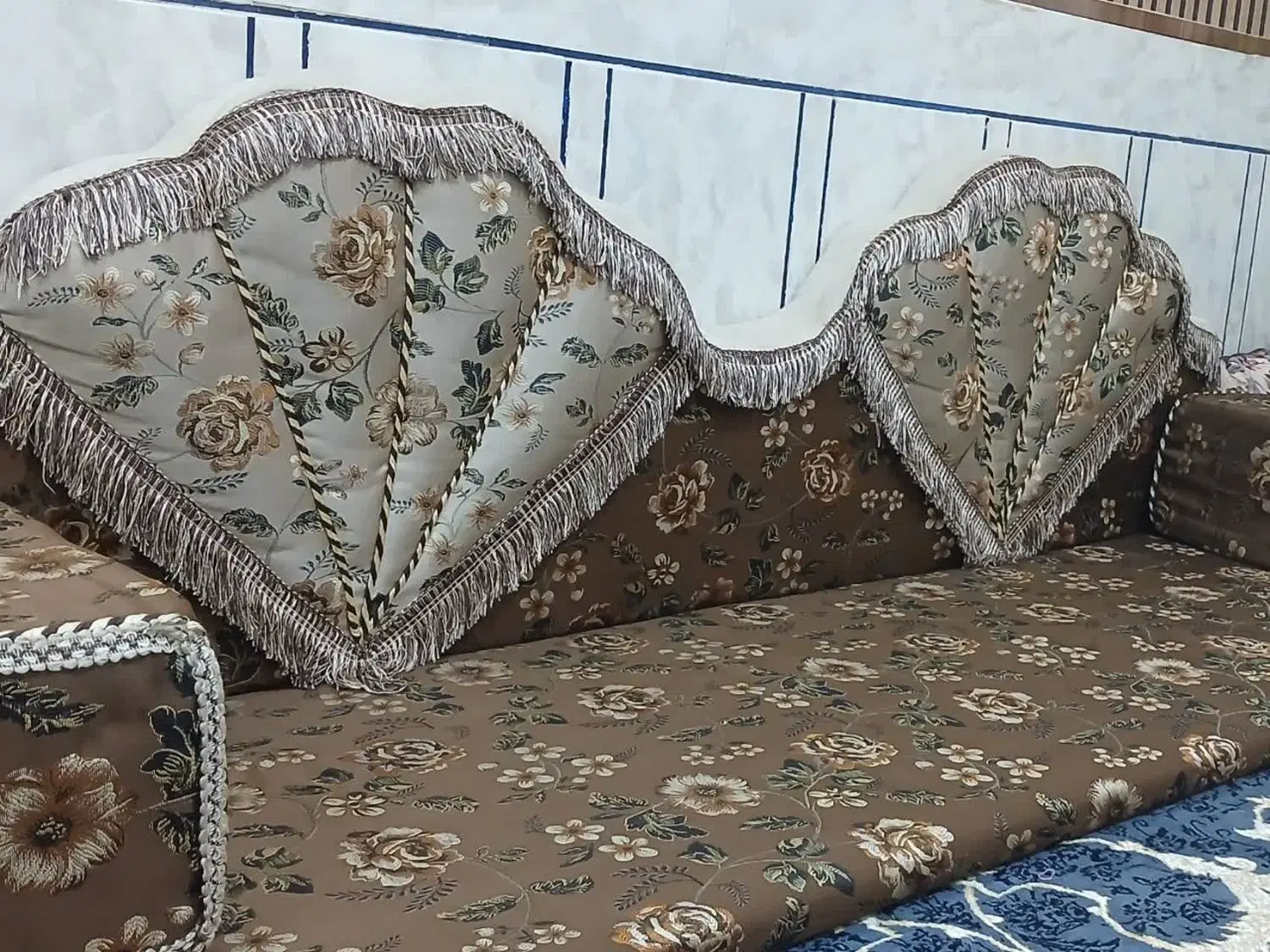 پشتی|پشتی|کارون, |دیوار