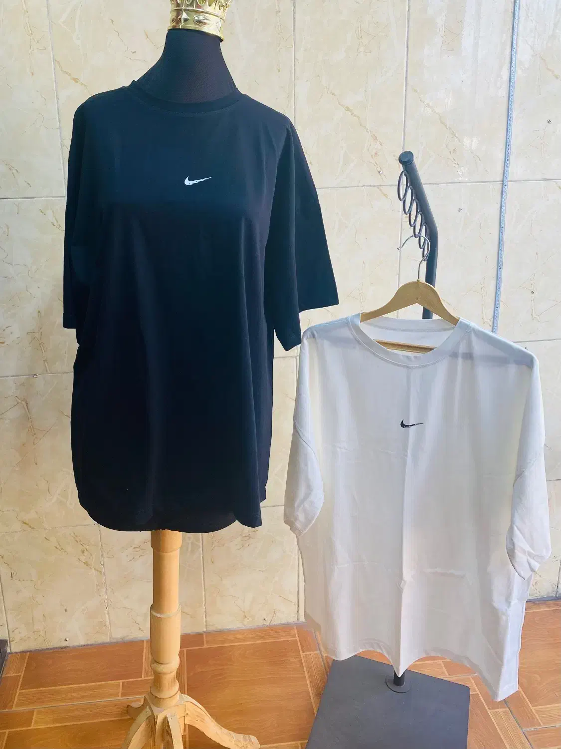 تیشرت لانگ|لباس|رشت, جانبازان|دیوار