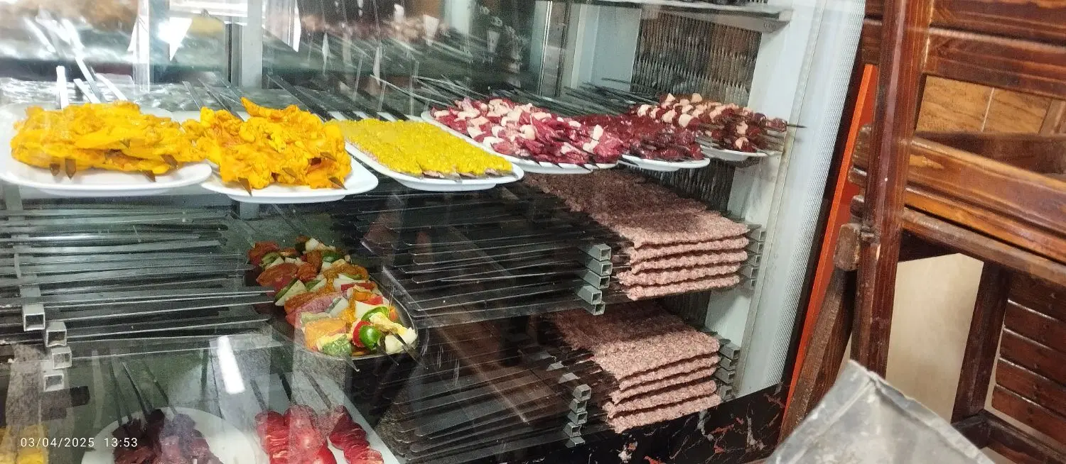 شاگرد|خوردنی و آشامیدنی|زابل, |دیوار
