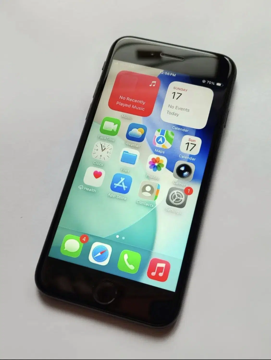 iphone se 2020|موبایل|ایلام, |دیوار