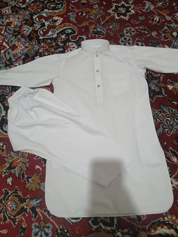 ۱۷۰۰|لباس|تایباد, |دیوار