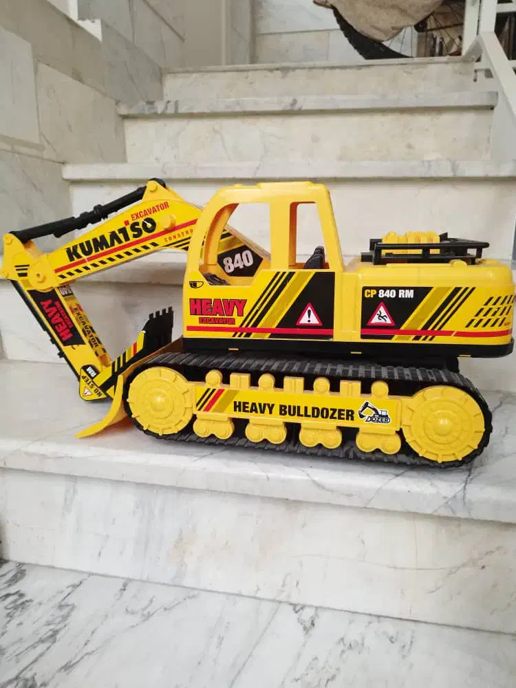 بیل مکانیکی جرثقیل اسباب بازی|اسباب‌بازی بچه|تهران, هفت چنار|دیوار