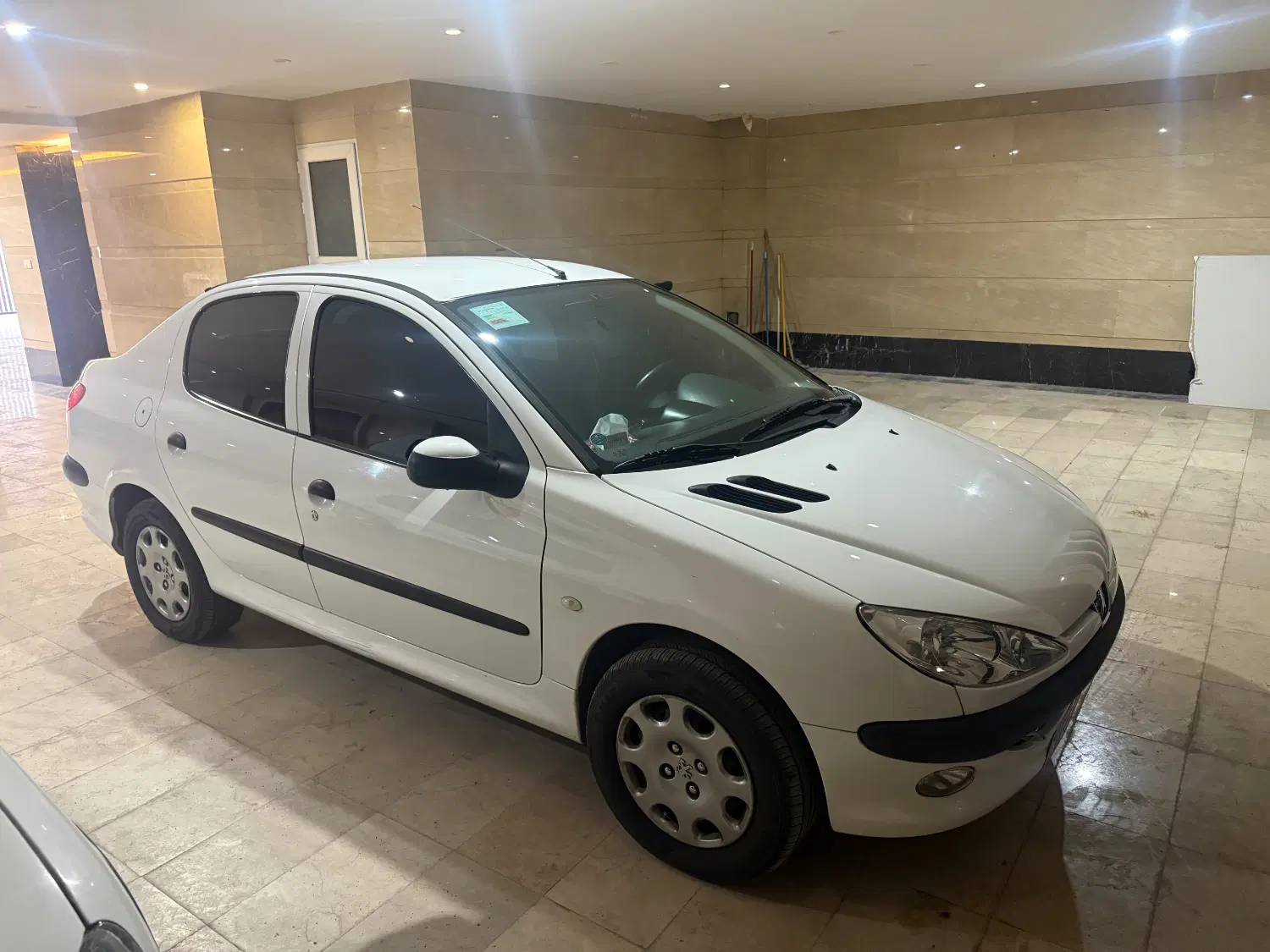 206 V8 SD مدل ۹۷|خودرو سواری و وانت|تهران, زیبادشت|دیوار