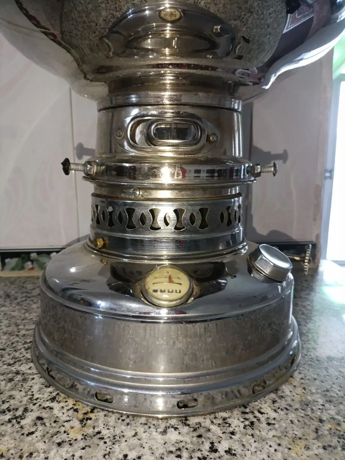 سماور|سماور، چای‌ساز، قهوه‌ساز|شوط, |دیوار