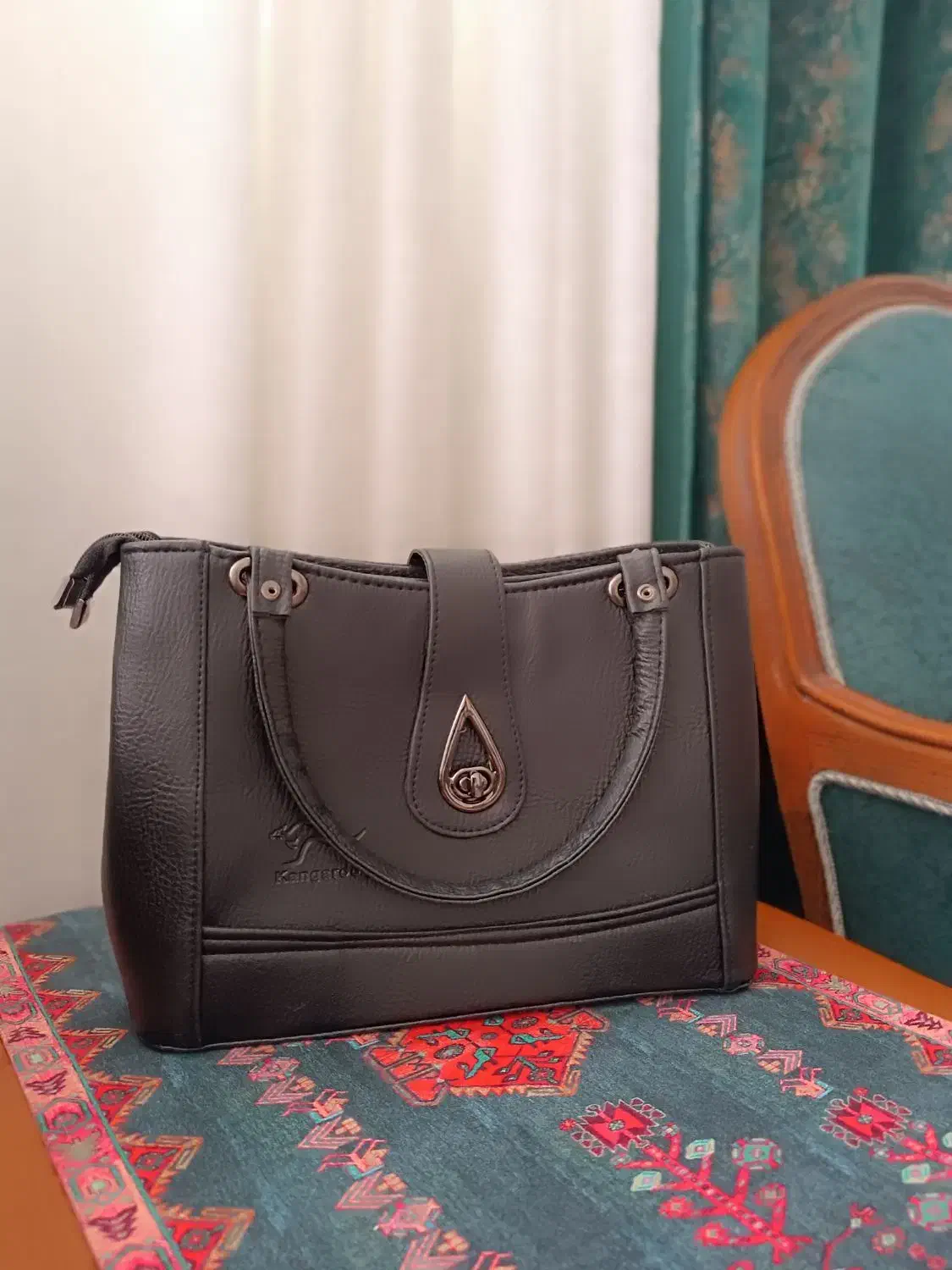 کیف دستی زنانه سایز متوسط و کاربردی|کیف، کفش، کمربند|کازرون, |دیوار