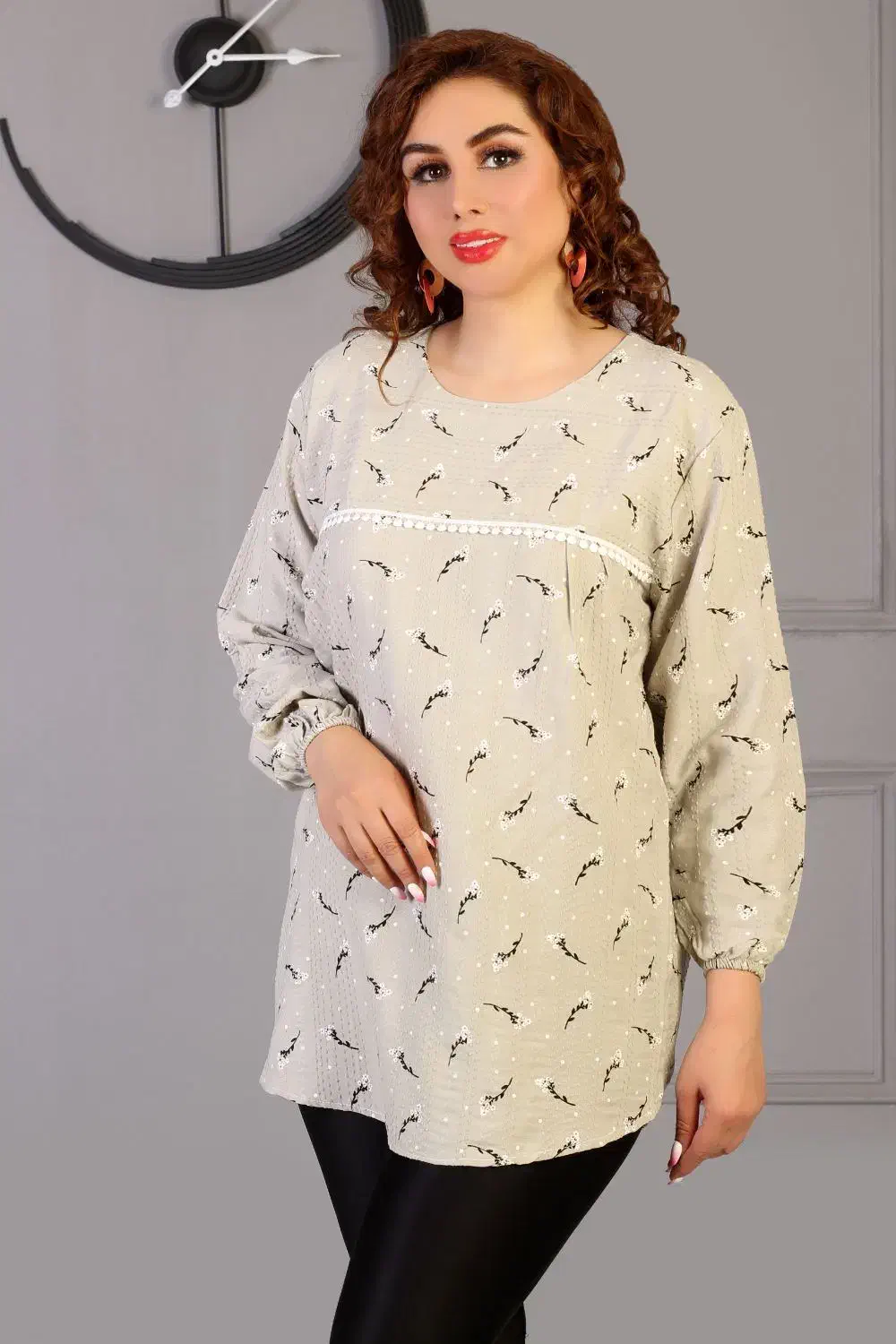 نگین شرق عمده تولیدی|عمده‌فروشی|مشهد, هفده شهریور|دیوار