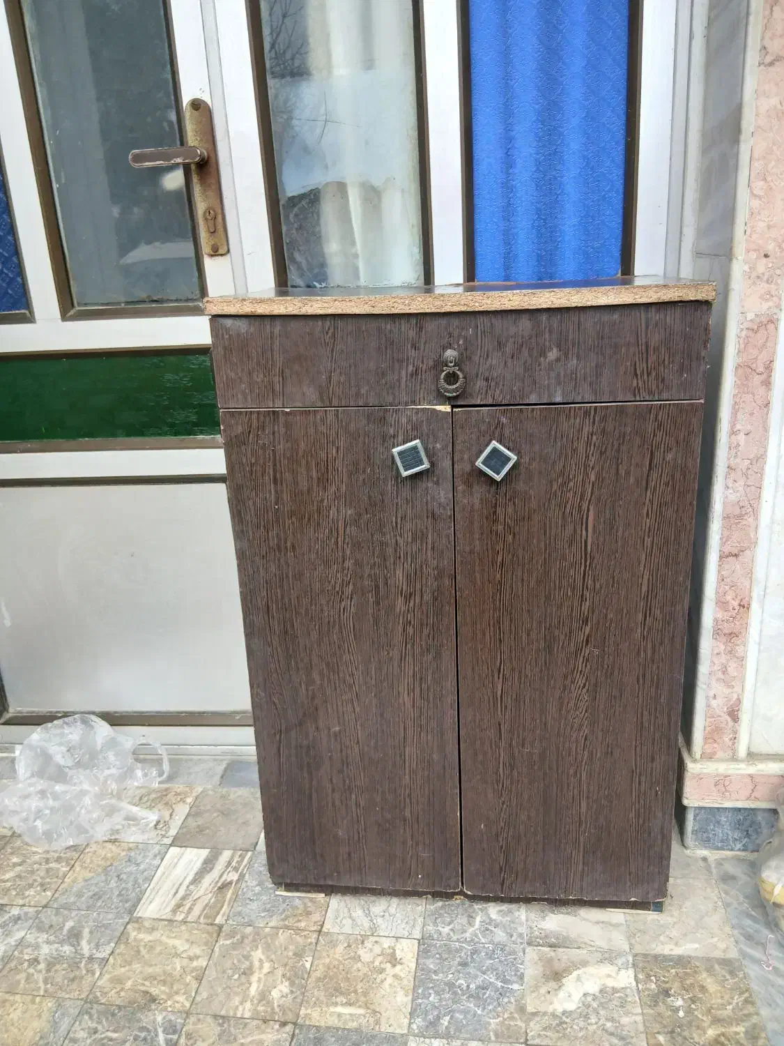 جاکفشی|جاکفشی، کمد، دراور|تنکابن, |دیوار