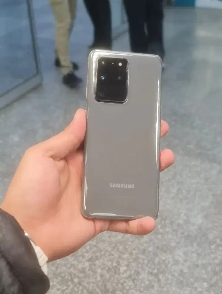 S20Ultra|موبایل|قم, نیروگاه|دیوار