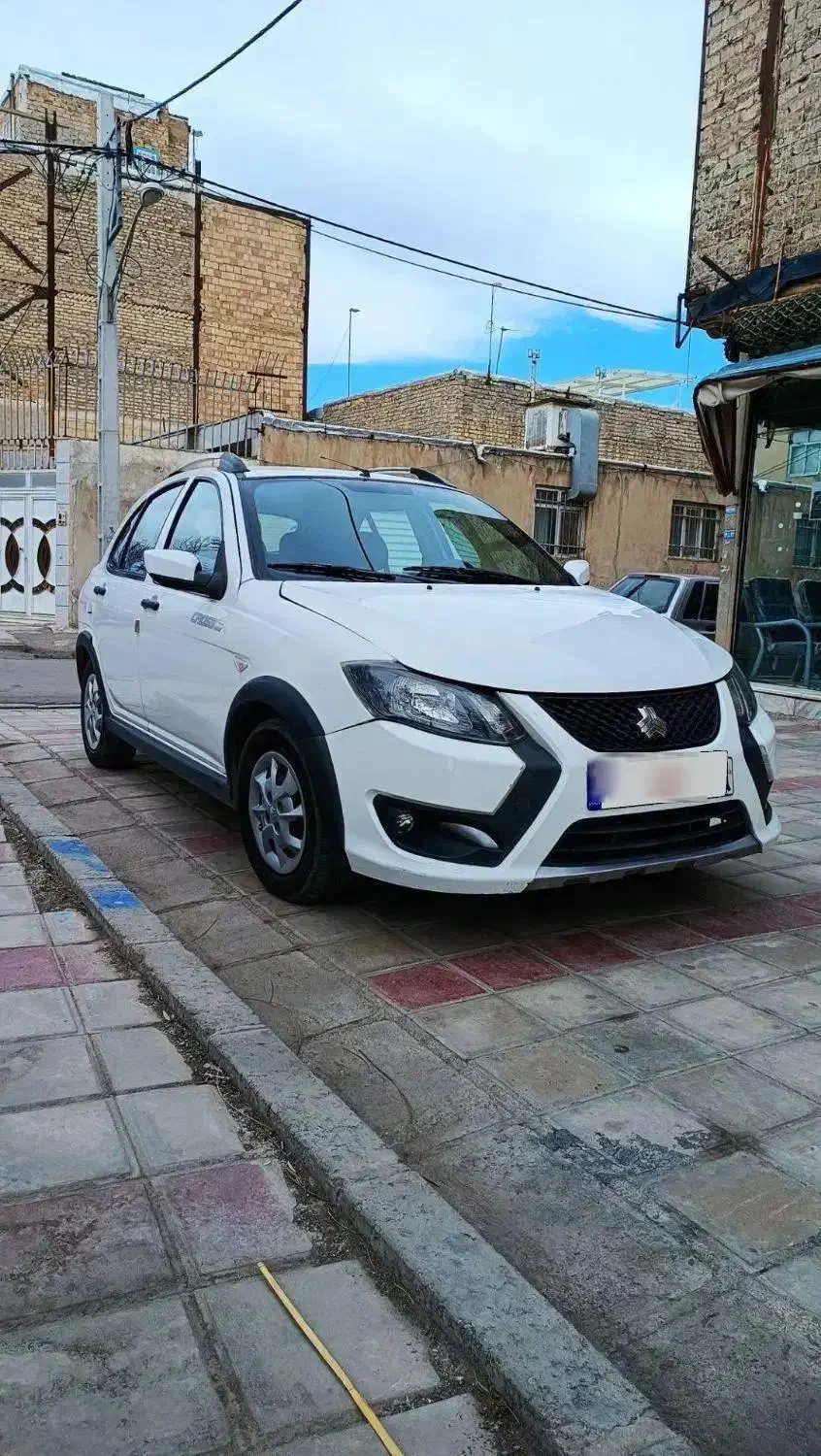 کوییک ۹۸|خودرو سواری و وانت|قزوین, |دیوار