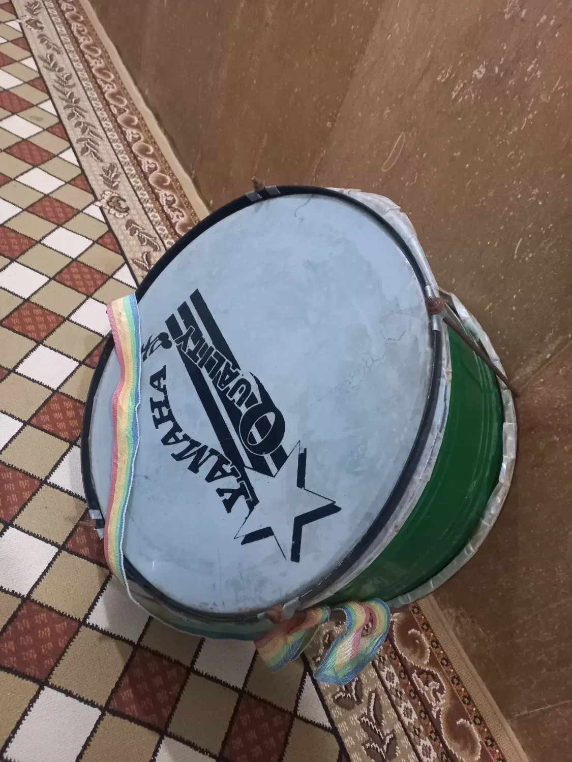 طبل|درام و پرکاشن|کرج, ساسانی (قلمستان)|دیوار