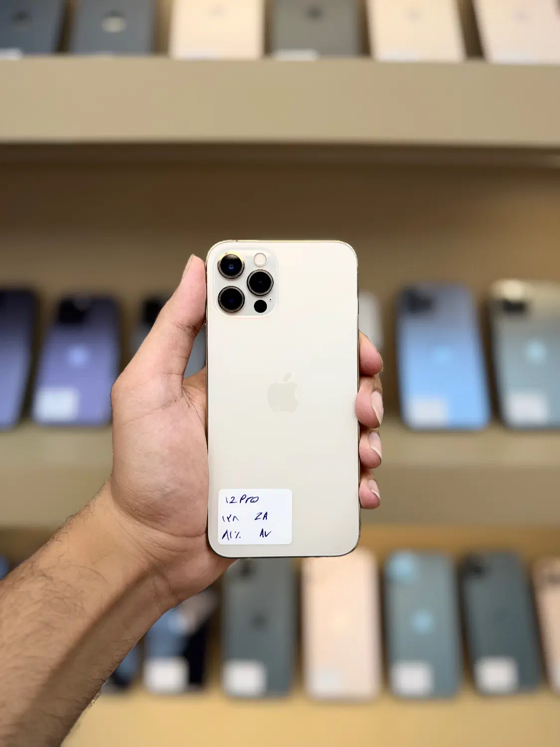 iPhone 12 pro 128G zaa|موبایل|قم, جهان بینی|دیوار