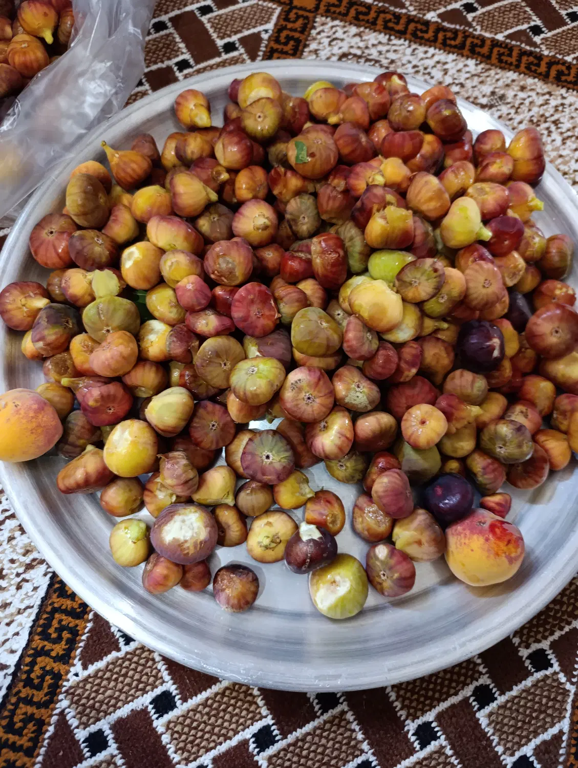 انجیر|خوردنی و آشامیدنی|چرداول, |دیوار