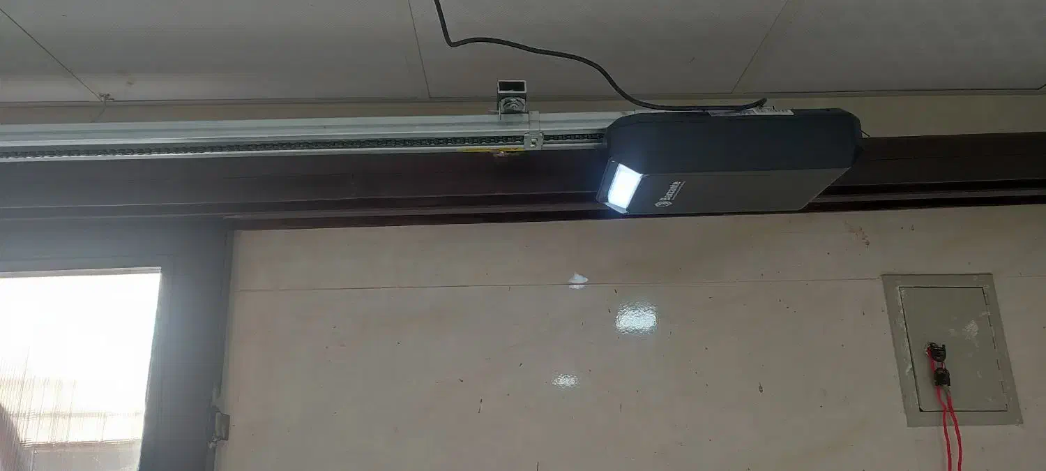 درب اتوماتیک ریلی و کشویی|مصالح و تجهیزات ساختمان|تبریز, |دیوار