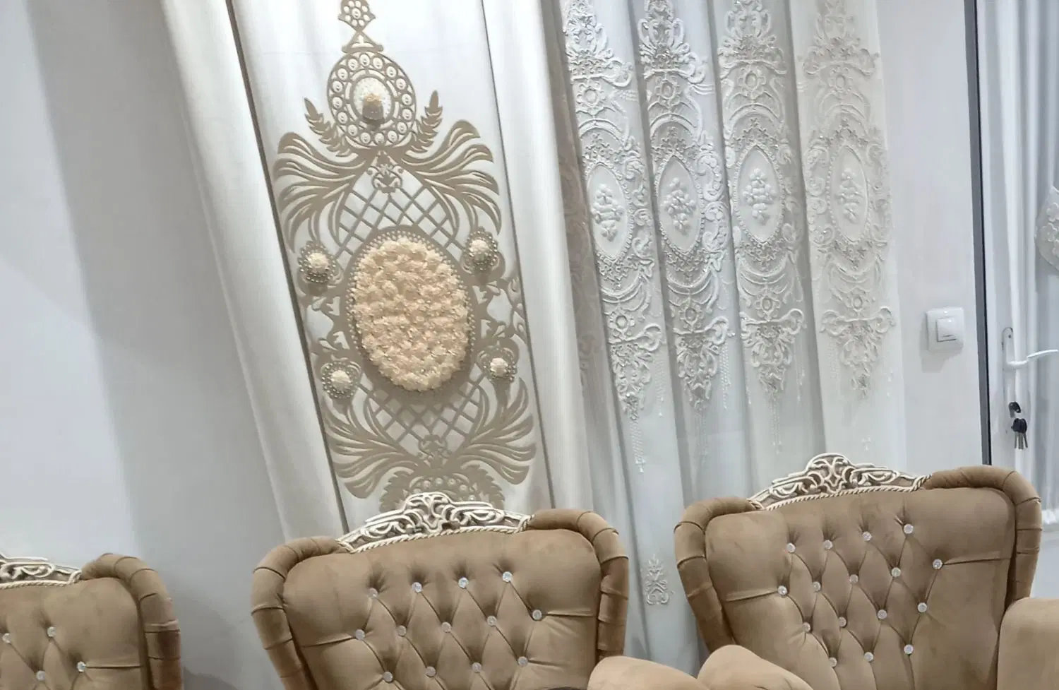 پرده|پرده، رانر، رومیزی|قم, منبع آب|دیوار
