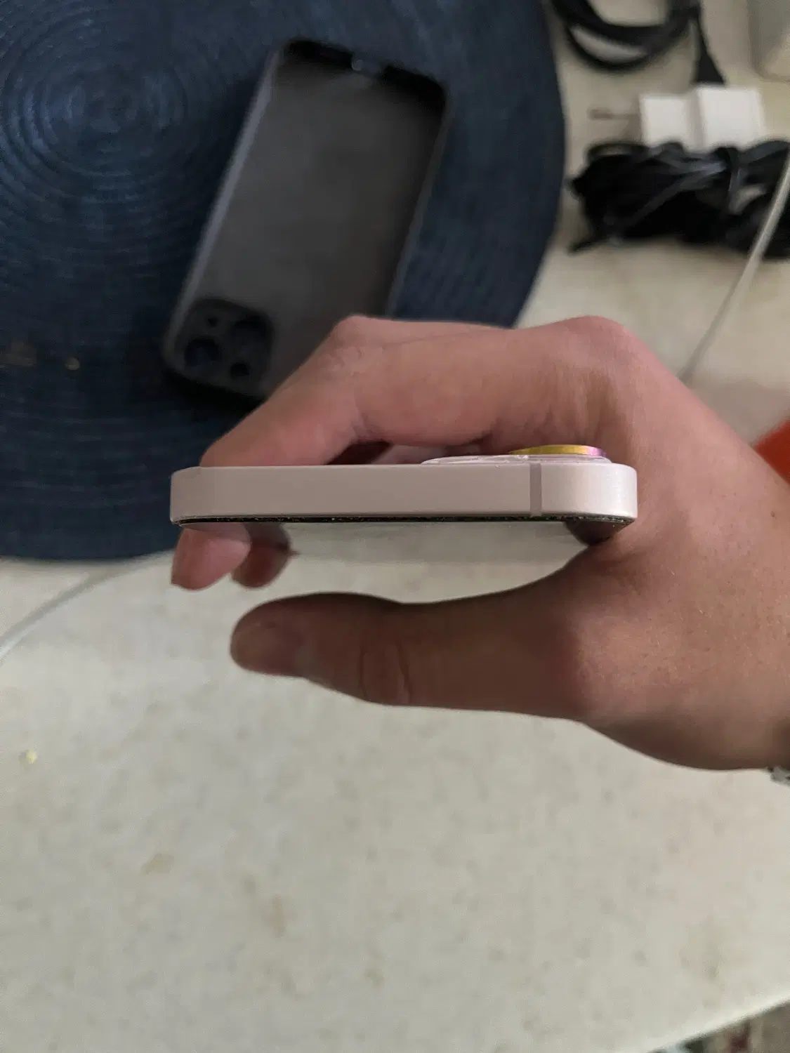 iPhone 13|موبایل|اندیشه, اندیشه فاز ۲|دیوار