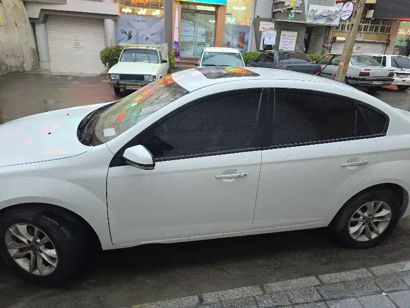 برلیانس 330|خودرو سواری و وانت|همدان, |دیوار