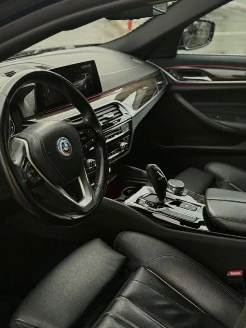 Bmw530|خودرو سواری و وانت|رشت, گلسار|دیوار