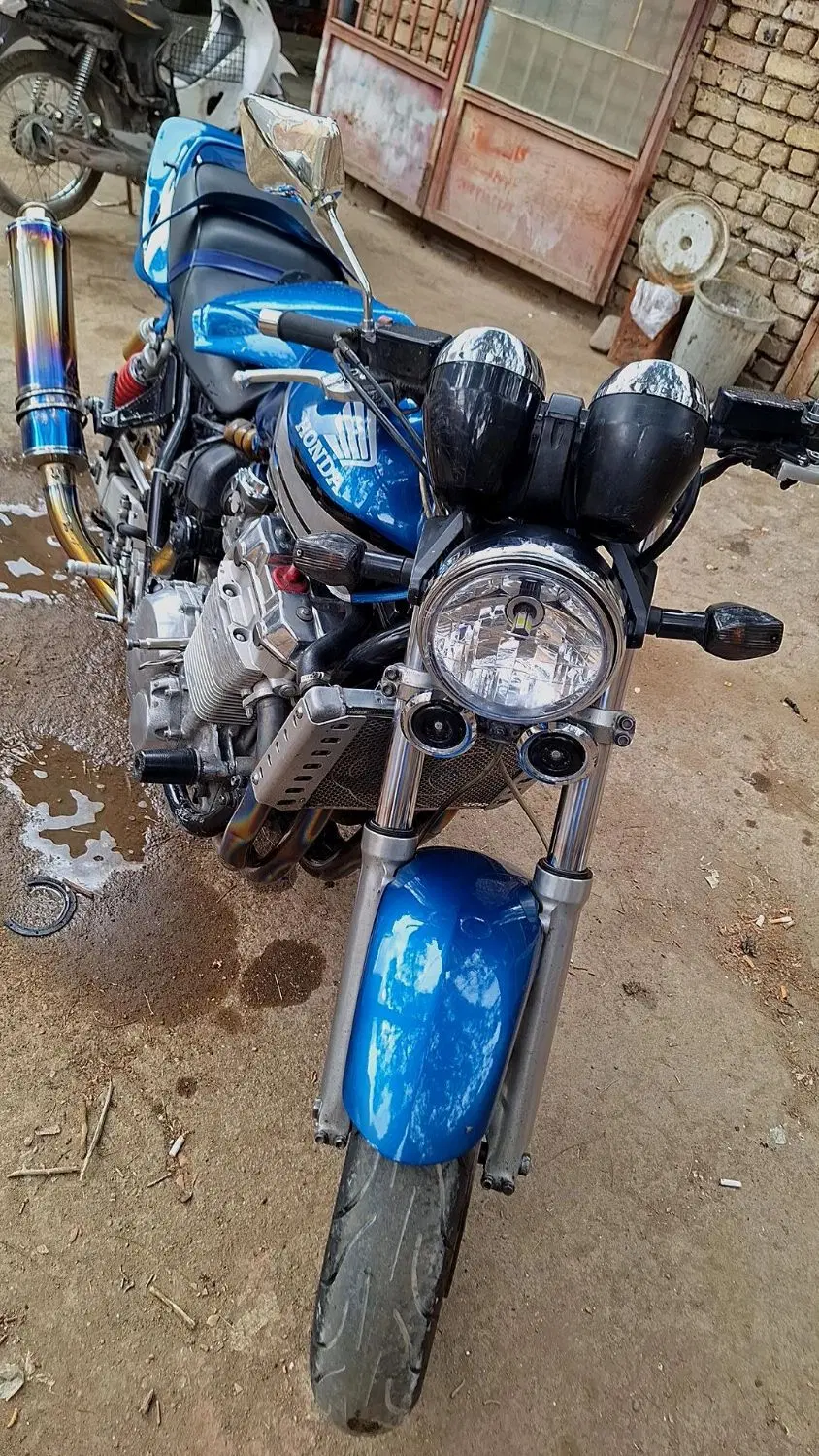 cb1300|موتورسیکلت|اصفهان, ناژوان|دیوار