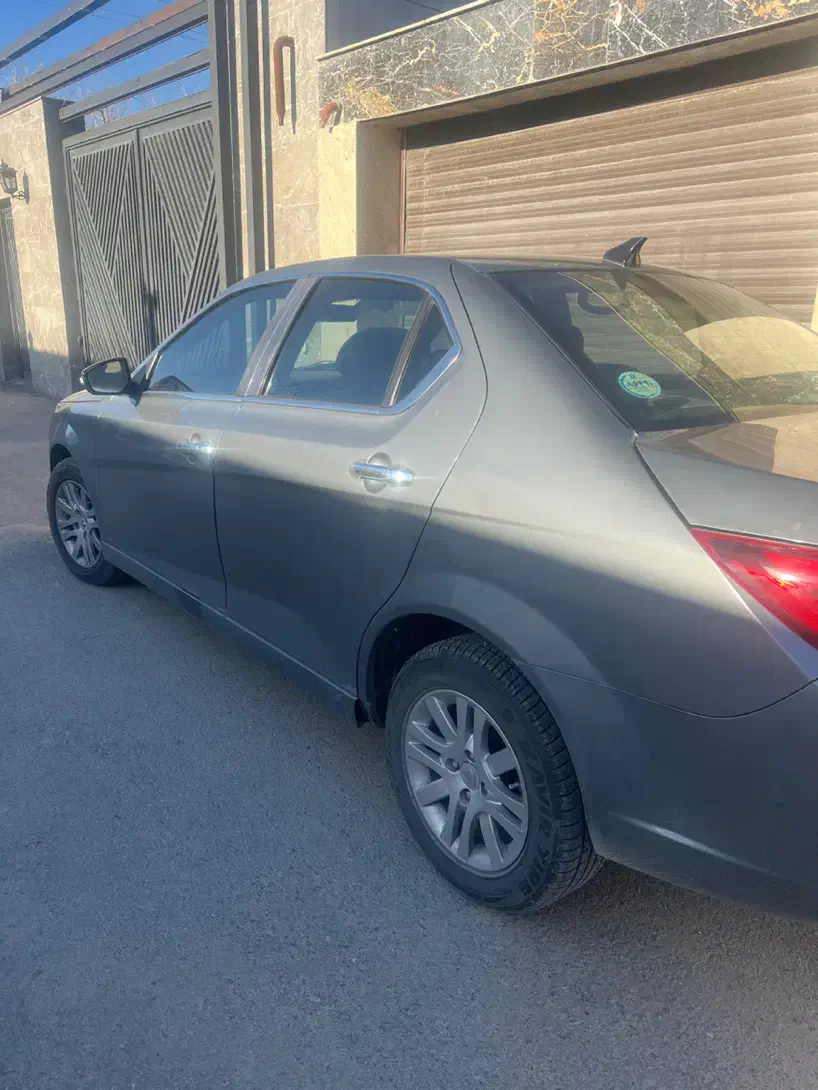 دنا پلاس مدل ۹۹ نقد ‌اقساط|خودرو سواری و وانت|مشهد, کوه سنگی|دیوار