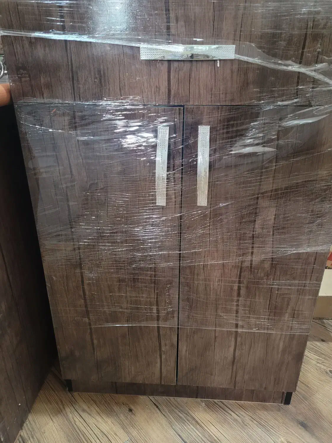 جاکفشی|جاکفشی، کمد، دراور|سبزوار, ولیعصر (نجار آباد)|دیوار