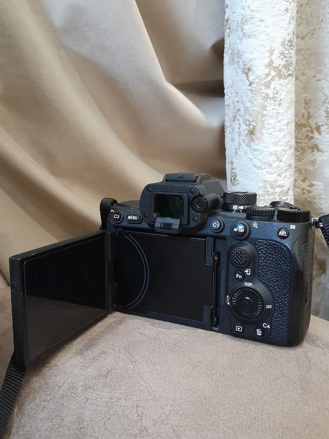 sony R5|دوربین عکاسی و فیلم‌برداری|اصفهان, قلعه طبره|دیوار