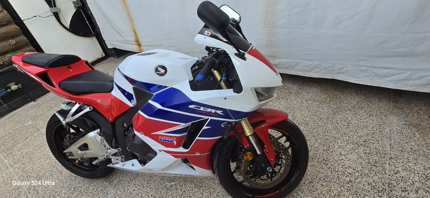 CBR 600|موتورسیکلت|محمله, |دیوار