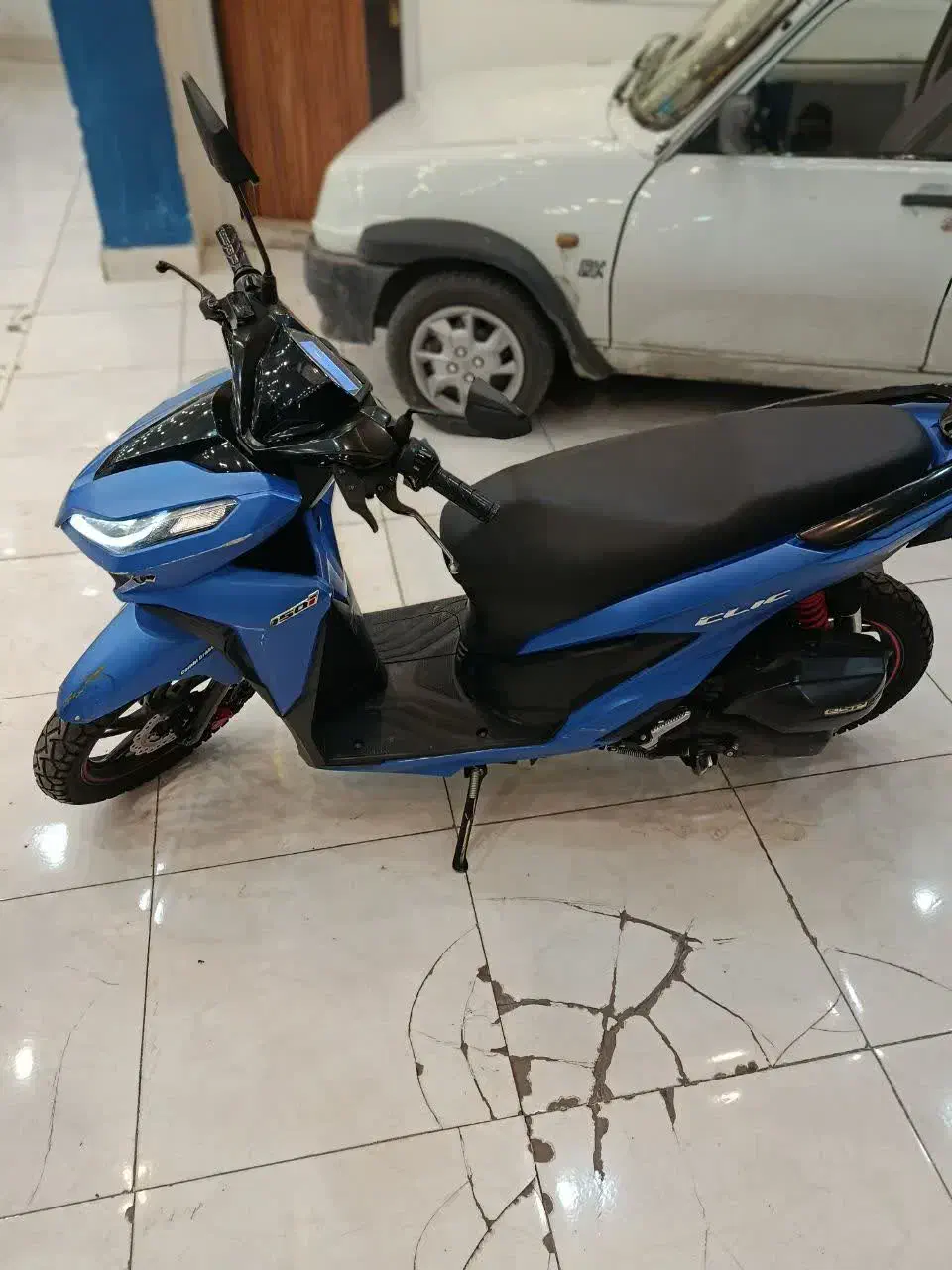 کلیک 1400|موتورسیکلت|مشهد, دانشجو|دیوار