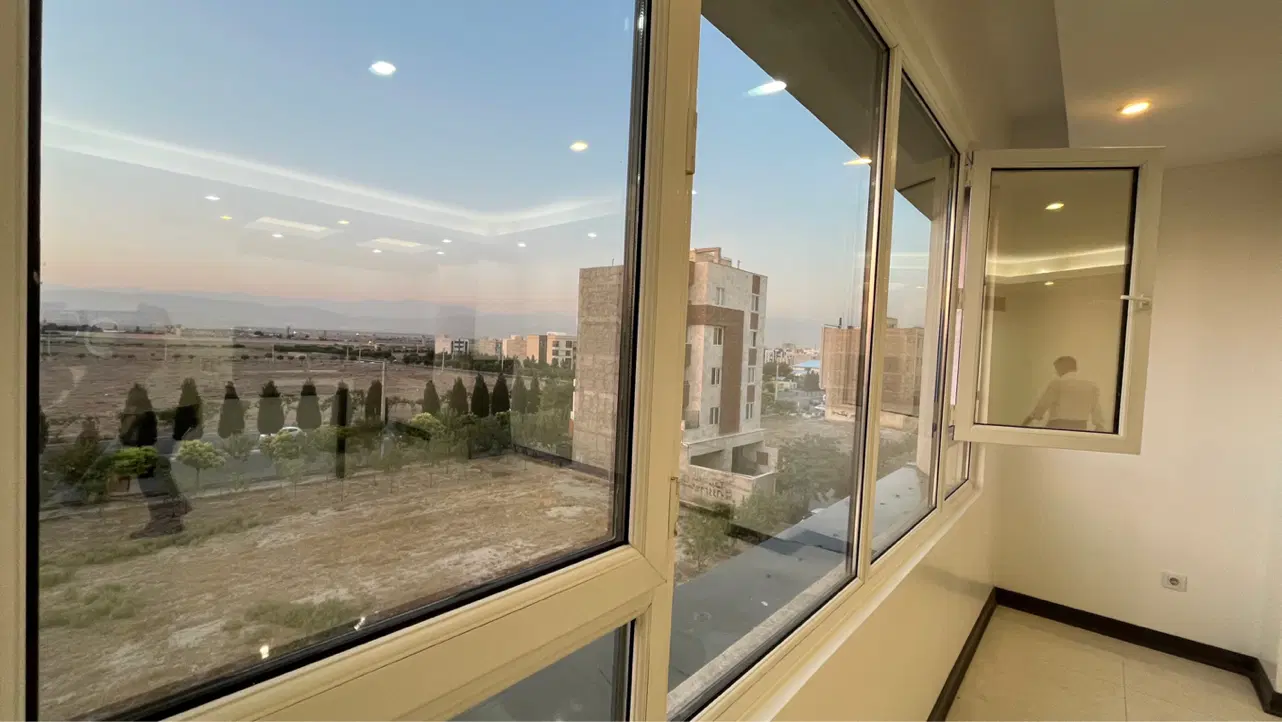 ۹۰ متر خطی رو به نما|فروش آپارتمان|کرج, ساماندهی|دیوار