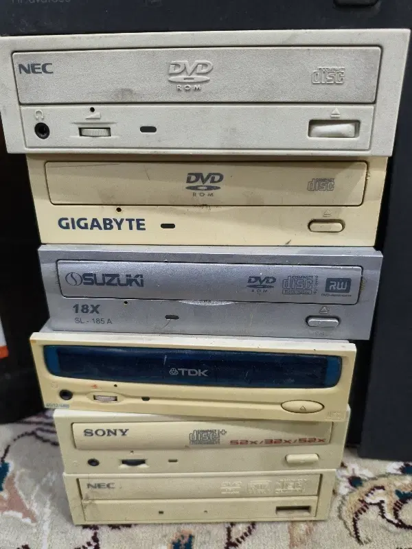 DVD RW، CD ROM|قطعات و لوازم جانبی رایانه|اهواز, شهرک رزمندگان|دیوار
