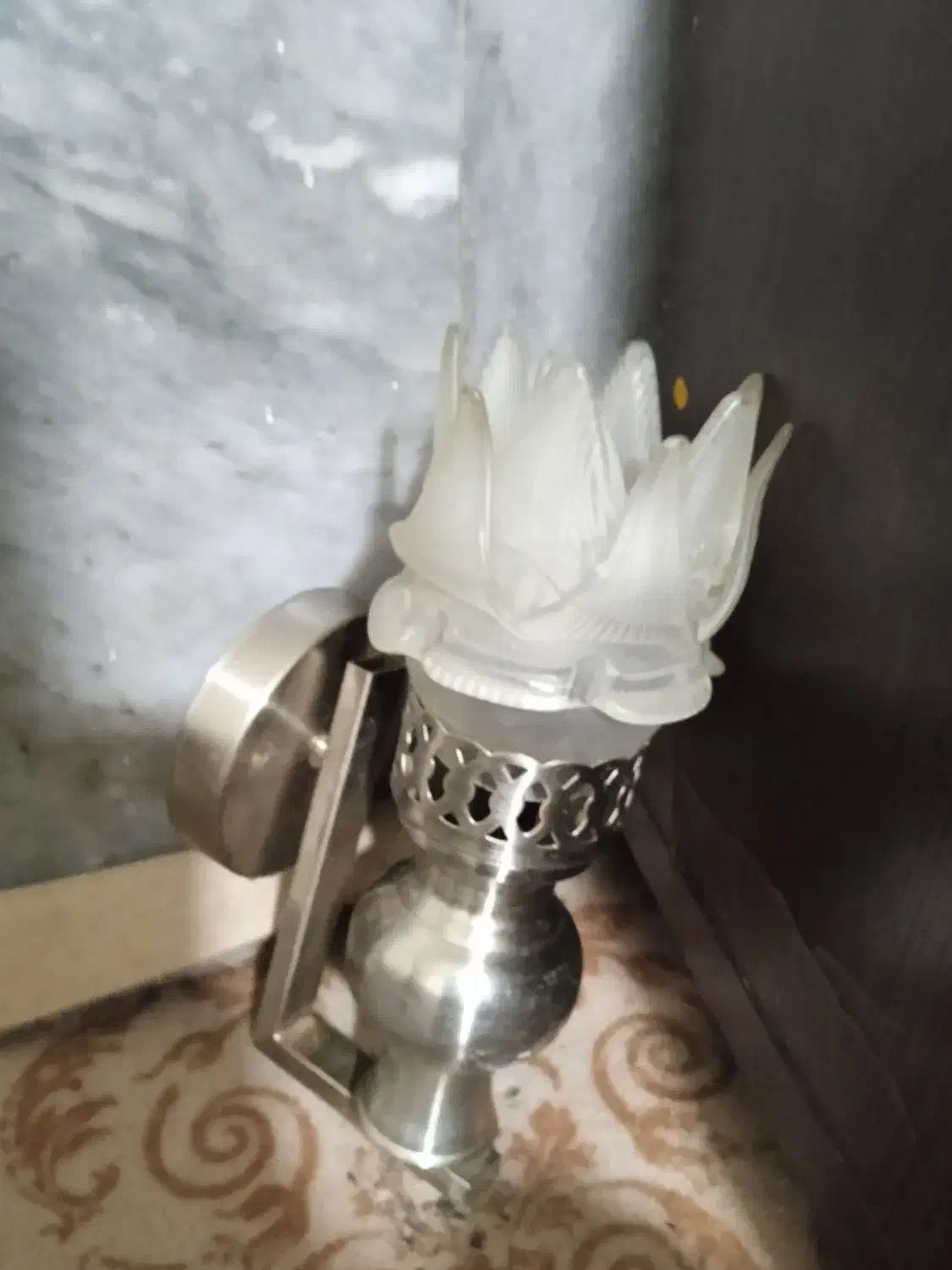 چراغ خواب|چراغ خواب و آباژور|تهران, خاک سفید|دیوار