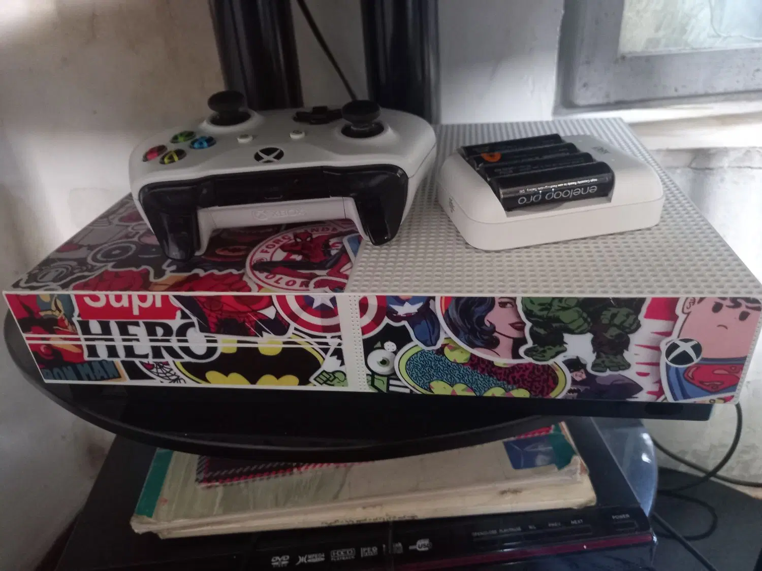 Xbox one S 1T|کنسول، بازی ویدئویی و آنلاین|کرمانشاه, |دیوار