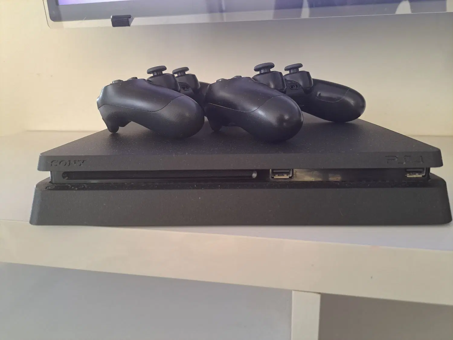 ps4 slim 1t|کنسول، بازی ویدئویی و آنلاین|اصفهان, کوی ولی عصر|دیوار